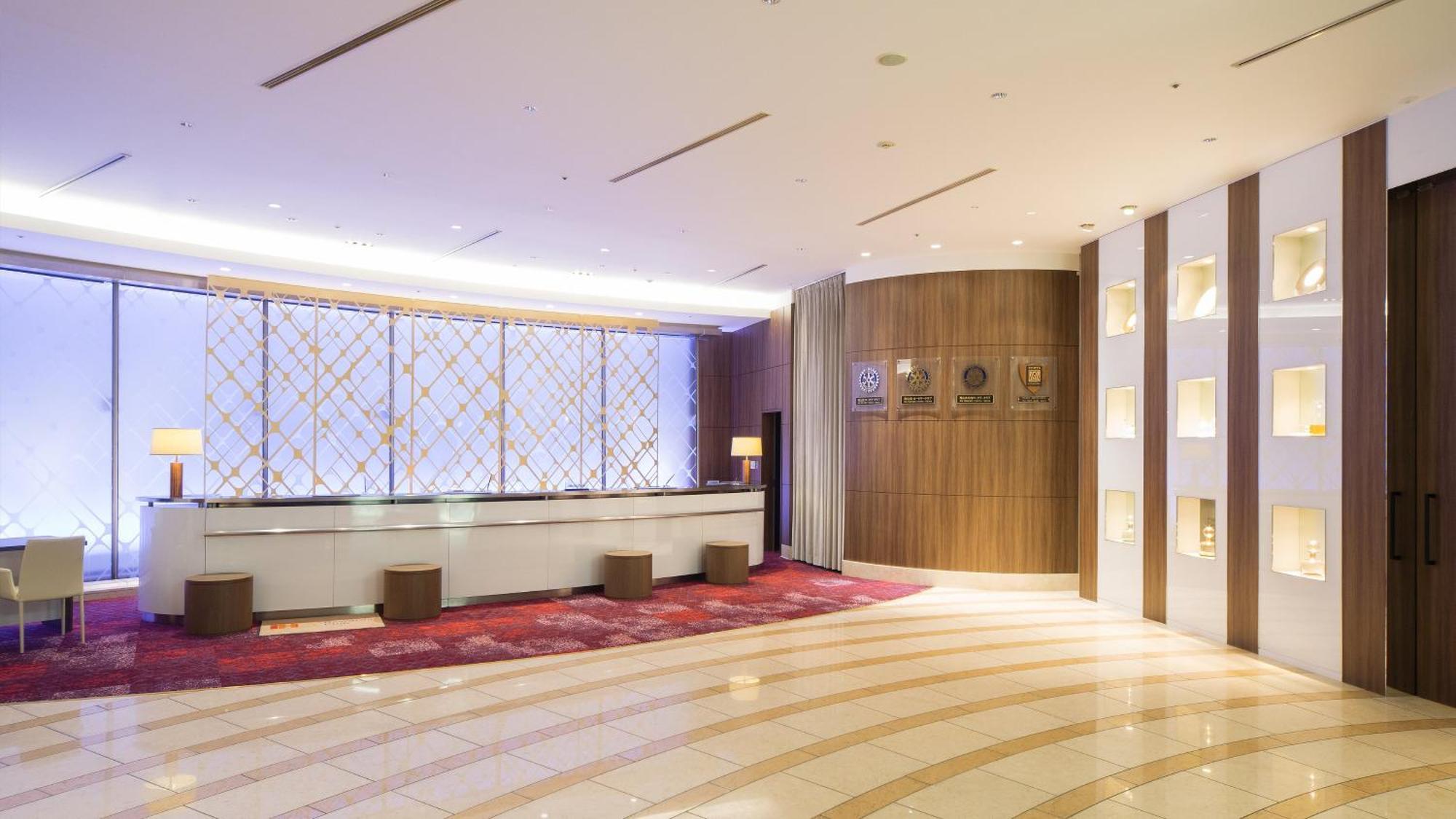 เอเอ็นเอ คราวน์ พลาซา โฮเต็ล โอะกะยะมะ Hotel โอคายาม่า ภายนอก รูปภาพ