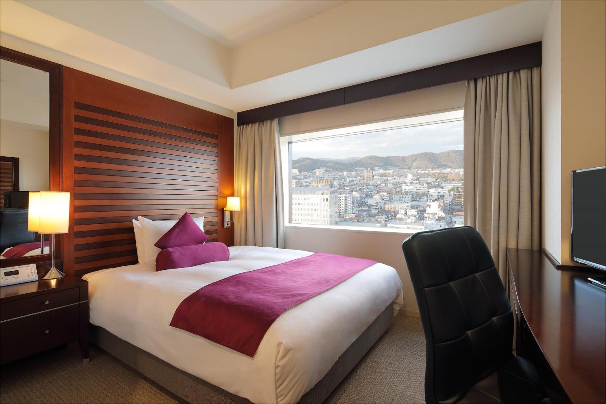 เอเอ็นเอ คราวน์ พลาซา โฮเต็ล โอะกะยะมะ Hotel โอคายาม่า ภายนอก รูปภาพ